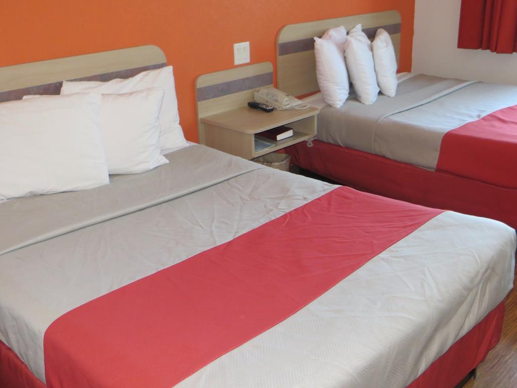 Motel 6-Minonk, Il Zimmer foto