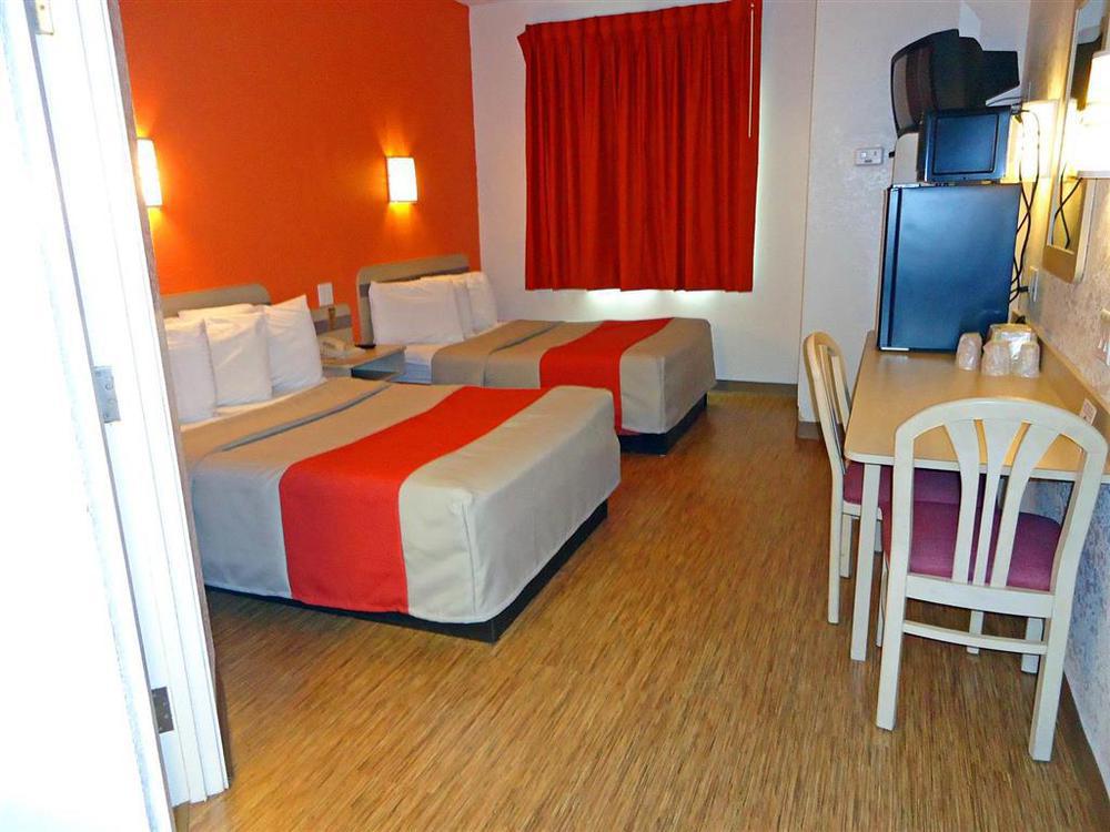 Motel 6-Minonk, Il Zimmer foto